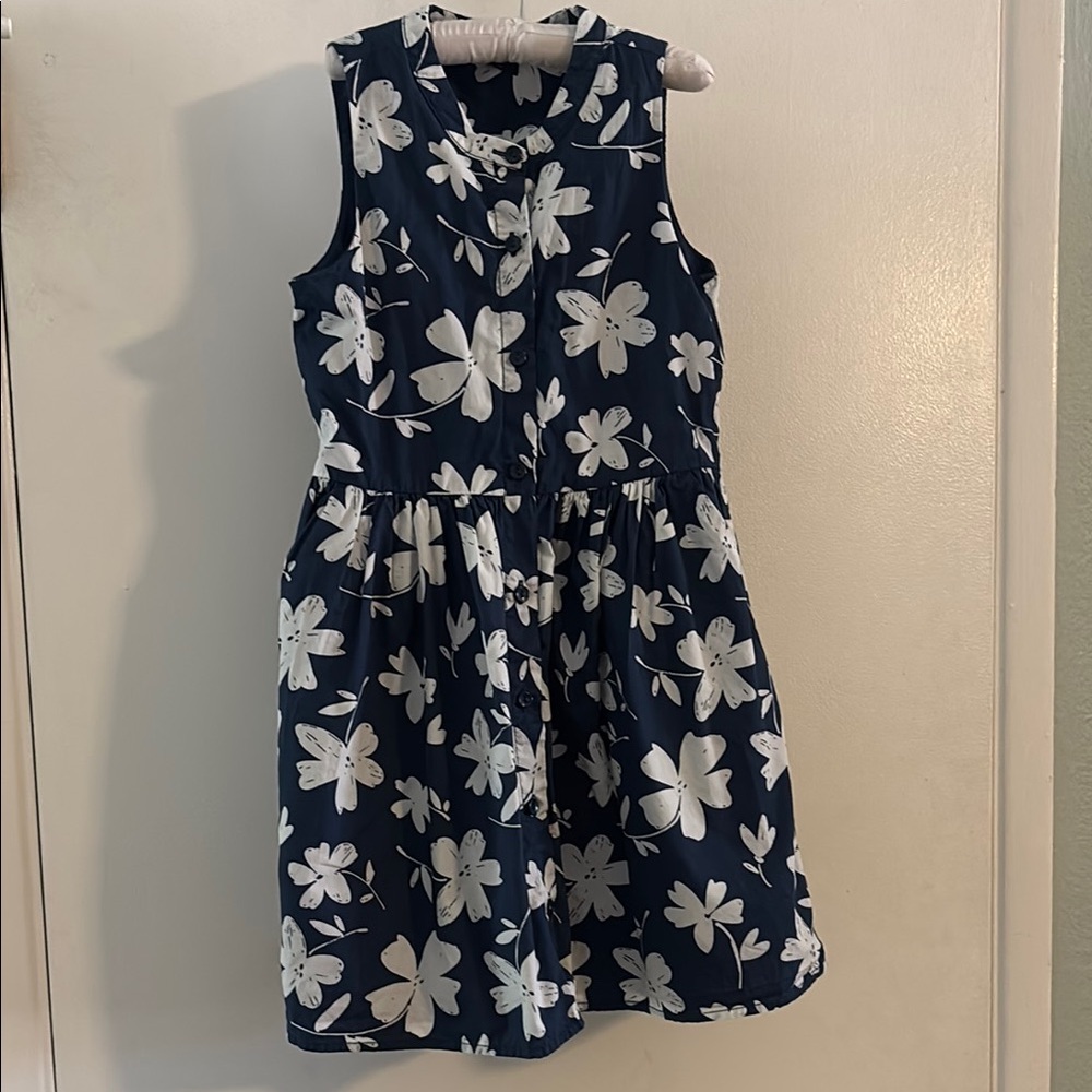 Gap Floral Sleeveless Kids Dress with pockets, size medium/8